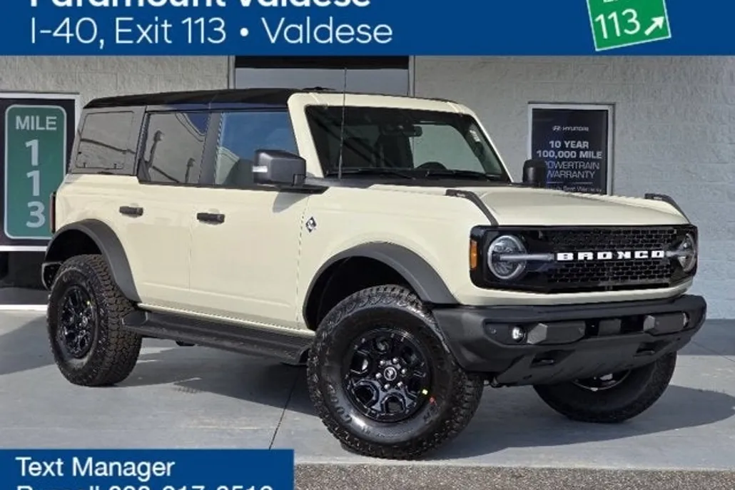 2025 Ford Bronco Outer Banks photo 1