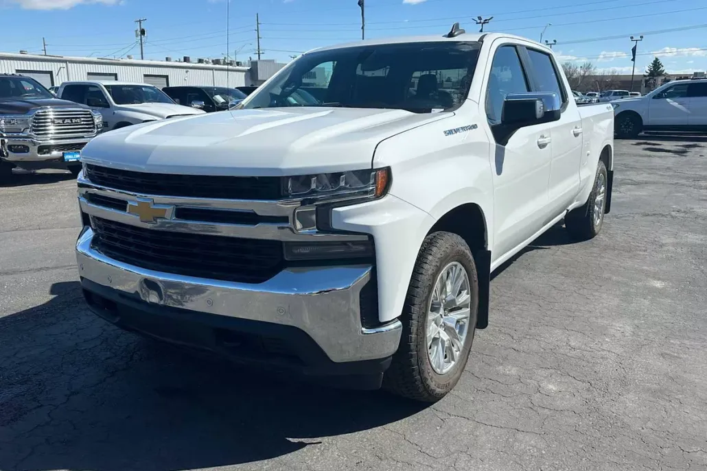 2020 Chevrolet Silverado 1500 LT photo 1