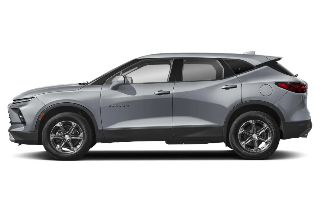 2025 Chevrolet Blazer 2LT photo 1