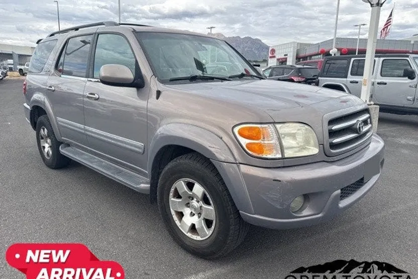 2002 Toyota Sequoia Limited photo 1