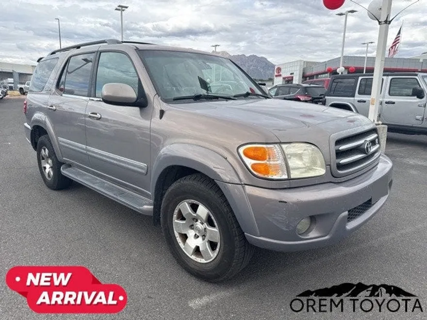 2002 Toyota Sequoia Limited photo 1