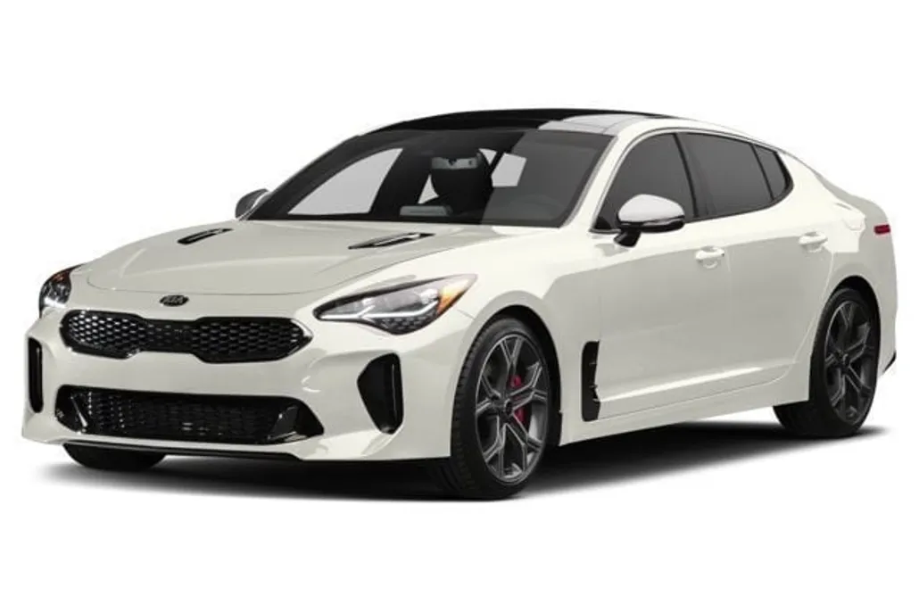 2018 Kia Stinger GT2 photo 1