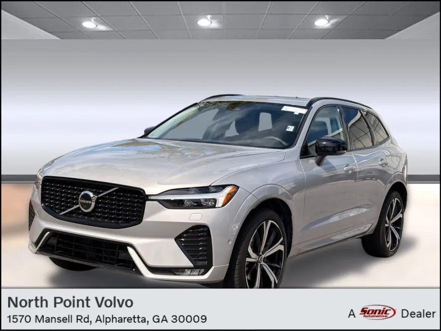 2023 Volvo XC60 B5 Ultimate photo 1