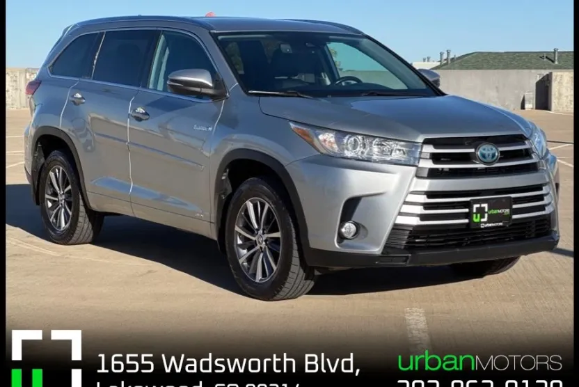 2018 Toyota Highlander Hybrid XLE photo 1