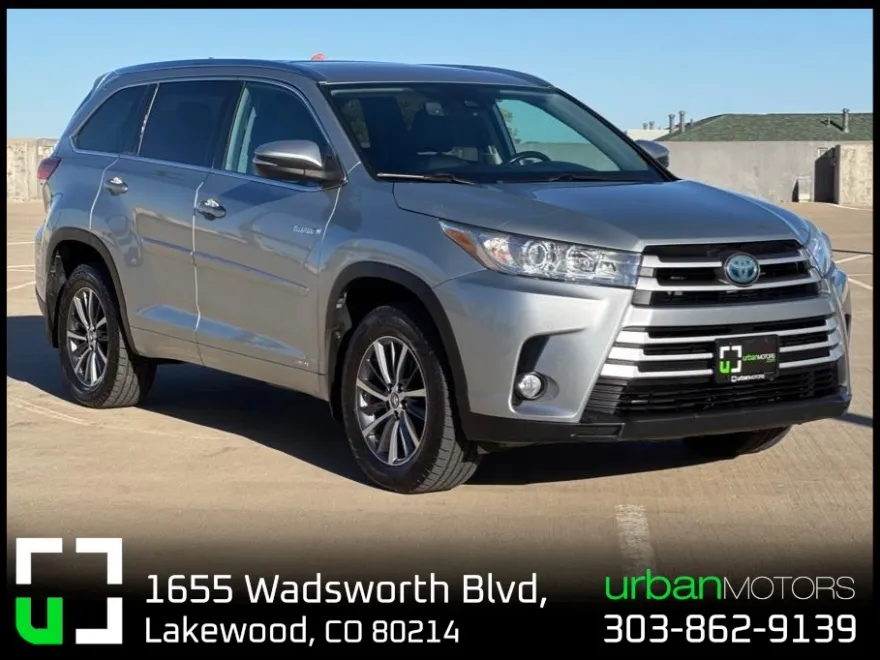 2018 Toyota Highlander Hybrid XLE photo 1