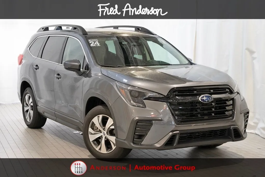 2024 Subaru Ascent Premium photo 1