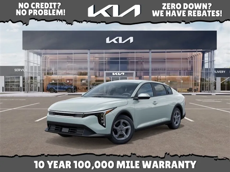 2025 Kia K4 LXS photo 1