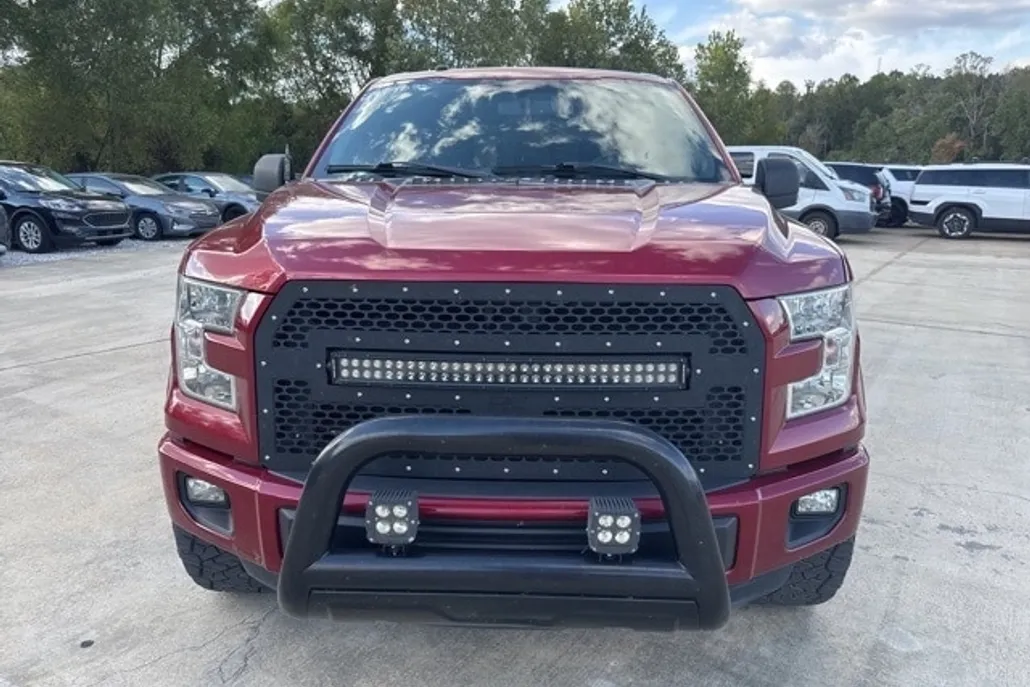 2016 Ford F-150 XLT photo 1