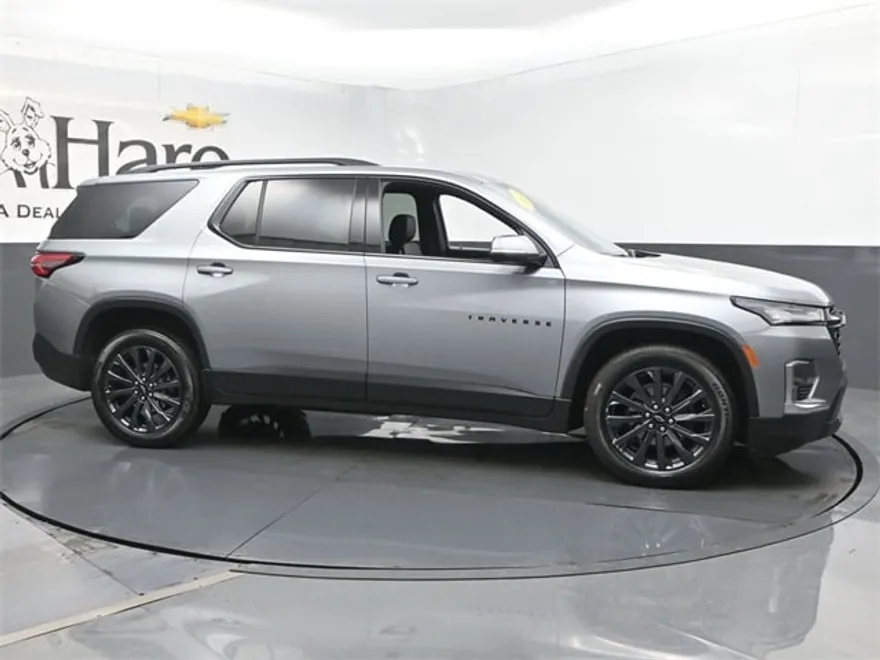 2023 Chevrolet Traverse RS photo 1