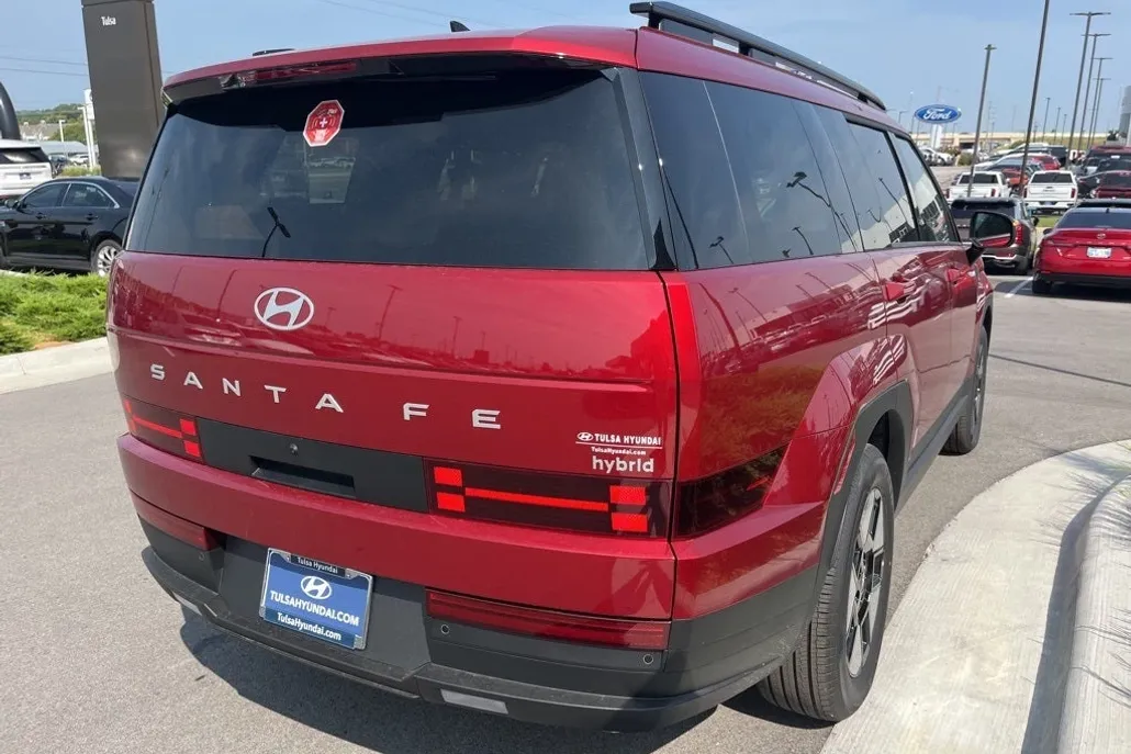 2026 Hyundai Santa Fe SEL photo 1