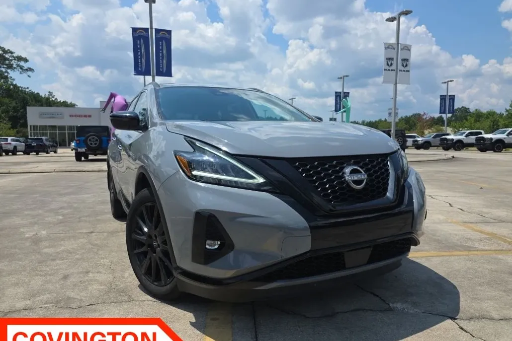 2023 Nissan Murano SV photo 1