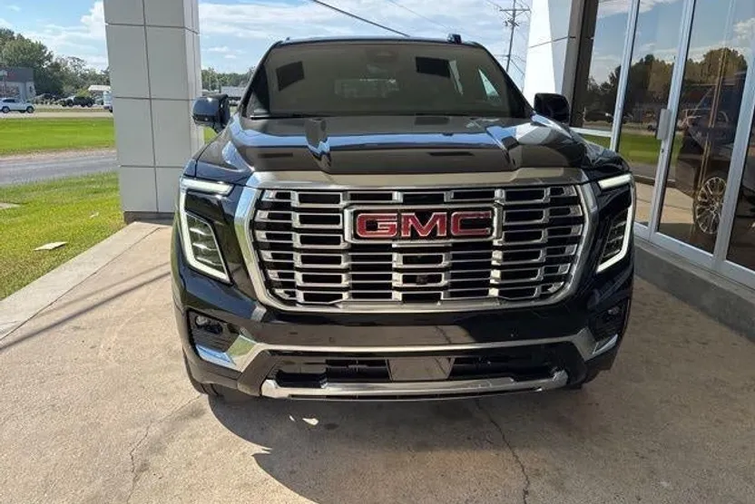 2026 Gmc Yukon XL Denali photo 1
