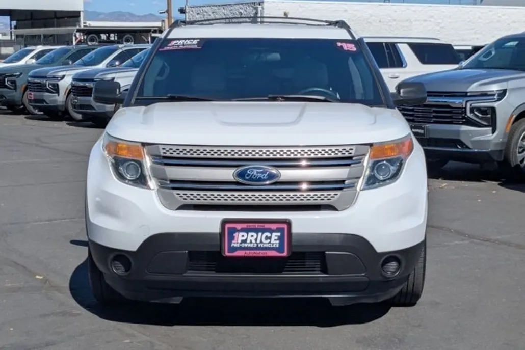 2015 Ford Explorer Base photo 1