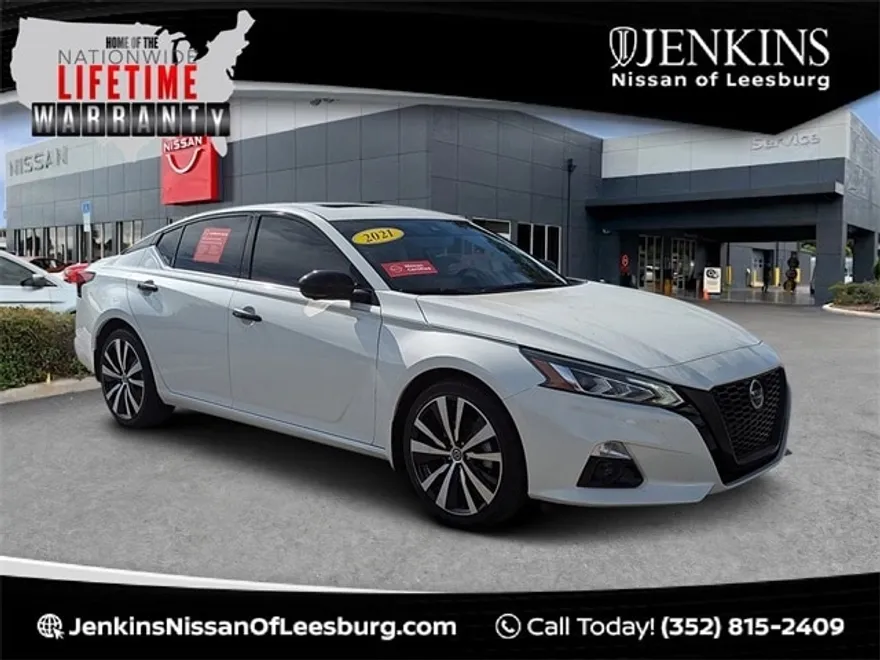 2021 Nissan Altima 2.5 Platinum photo 1