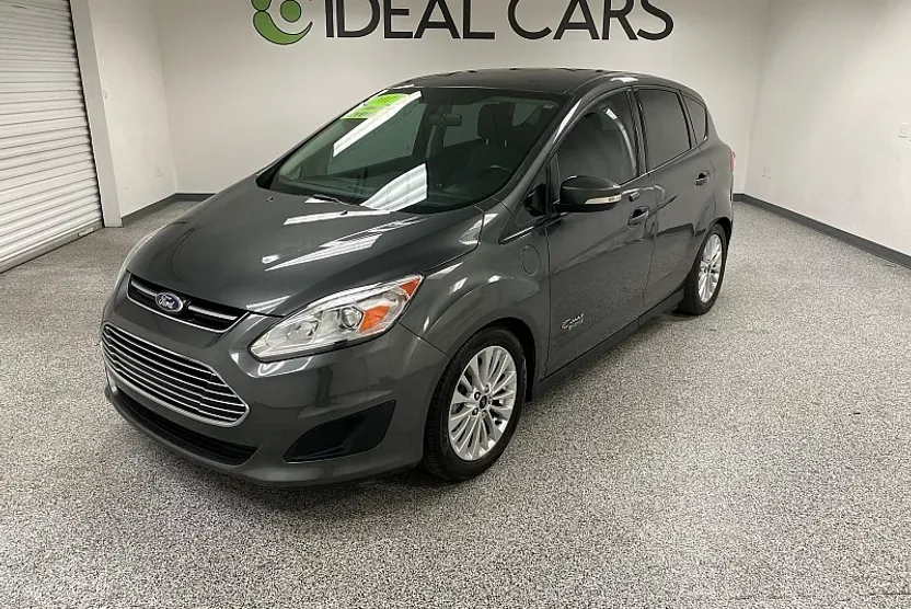 2017 Ford C-Max Energi SE photo 1