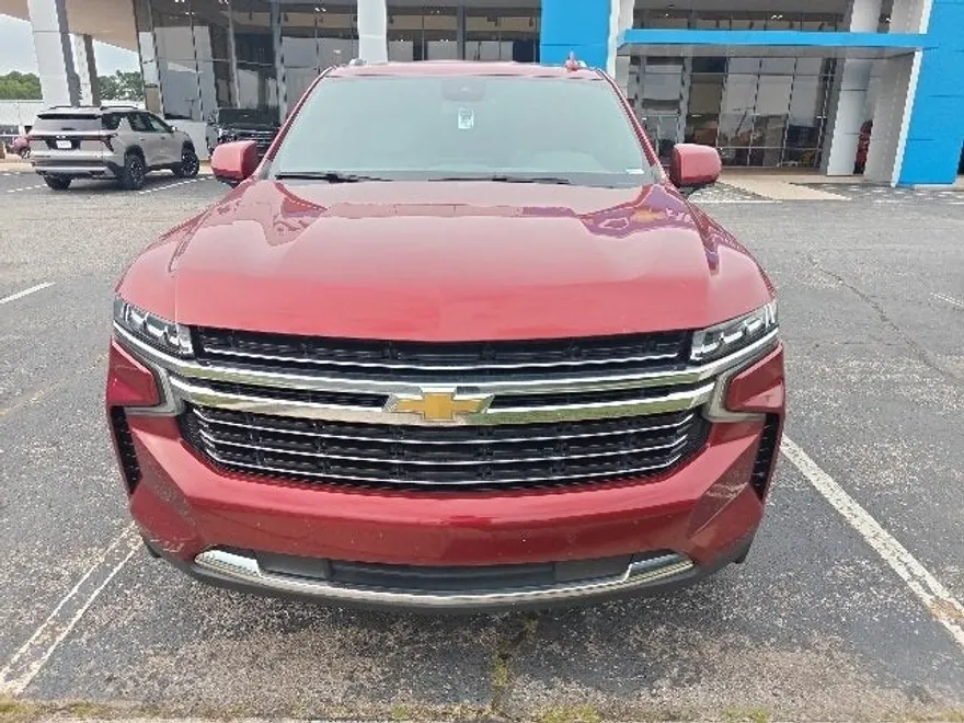 2023 Chevrolet Tahoe LT photo 1