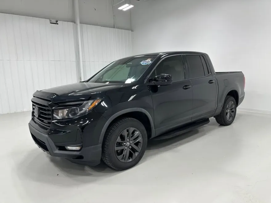 2022 Honda Ridgeline Sport photo 1