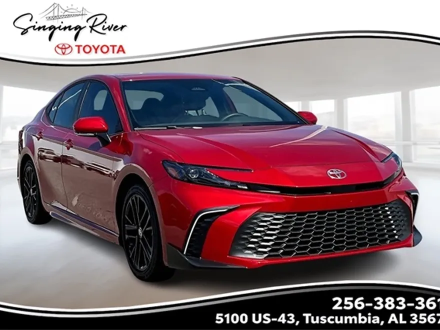 2025 Toyota Camry SE photo 1