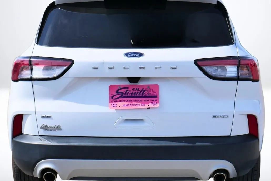 2022 Ford Escape SE photo 1