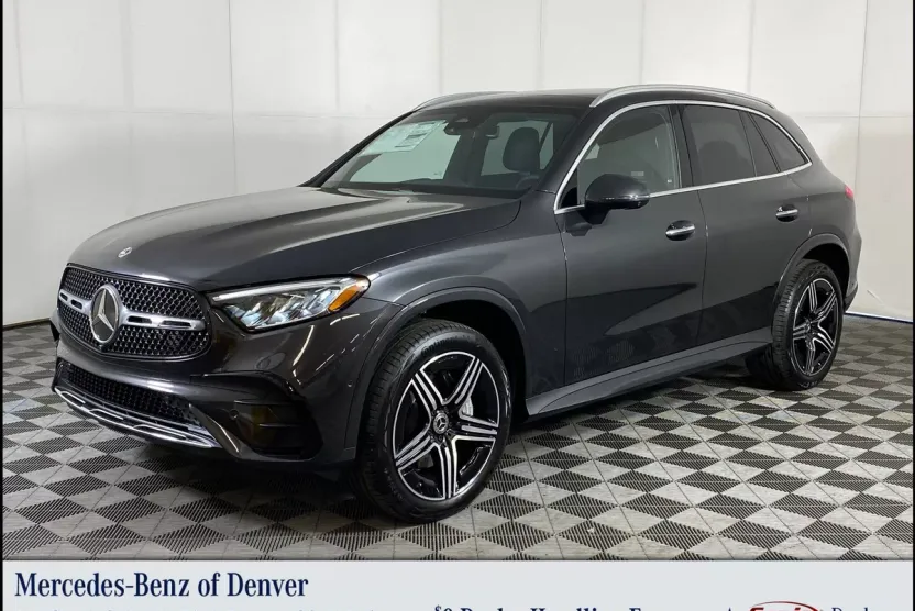 2026 Mercedes Benz GLC 300 4MATIC photo 1