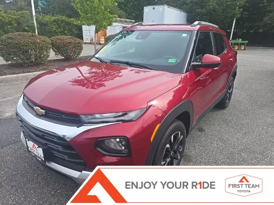 2021 Chevrolet Trailblazer LT photo 1