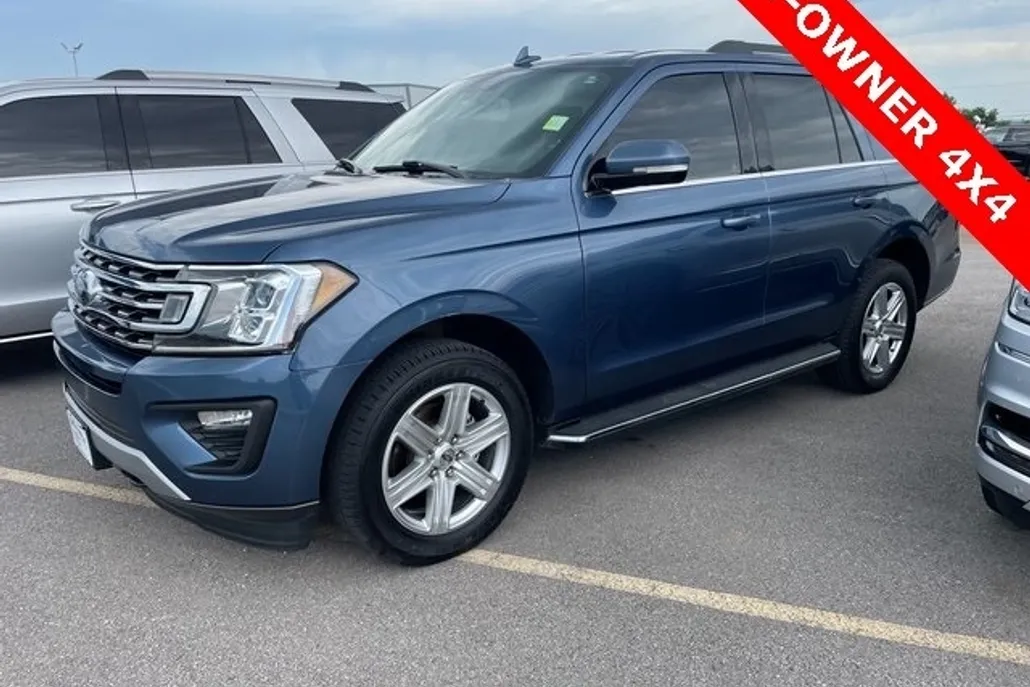 2019 Ford Expedition XLT photo 1