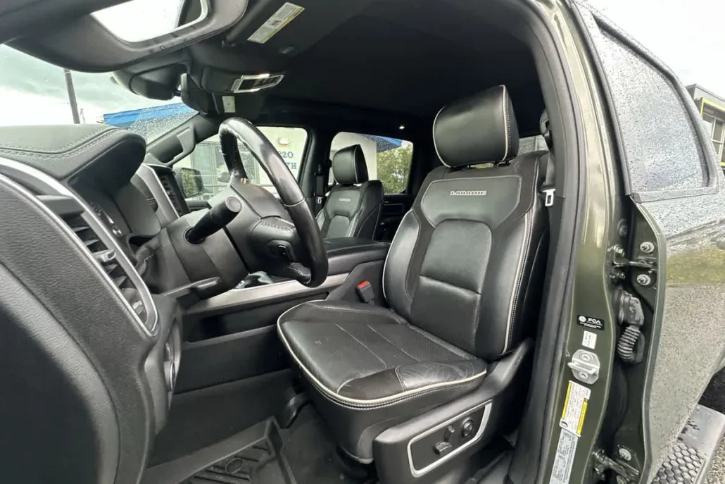 2021 Ram 1500 Laramie photo 1