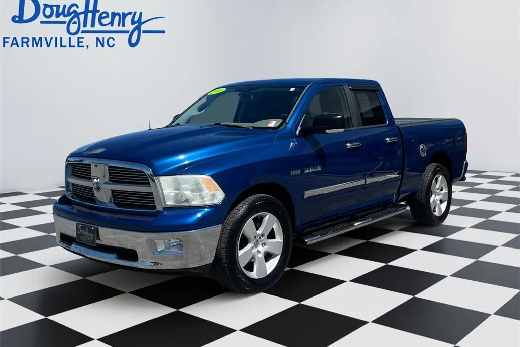 2010 Ram 1500 SLT photo 1