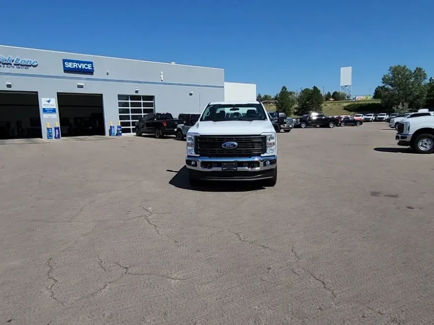 2025 Ford F-250 XL photo 1