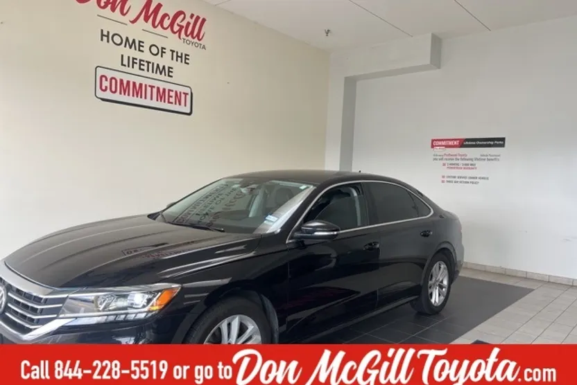 2020 Volkswagen Passat 2.0T SE photo 1