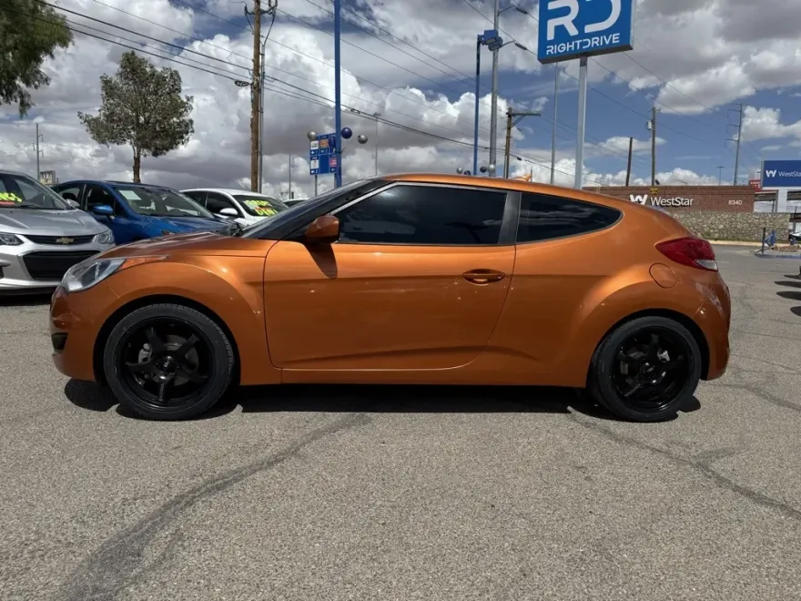 2016 Hyundai Veloster Turbo R-Spec Rally Edition photo 1