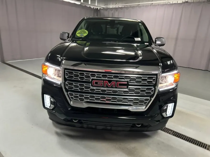 2022 Gmc Canyon Denali photo 1