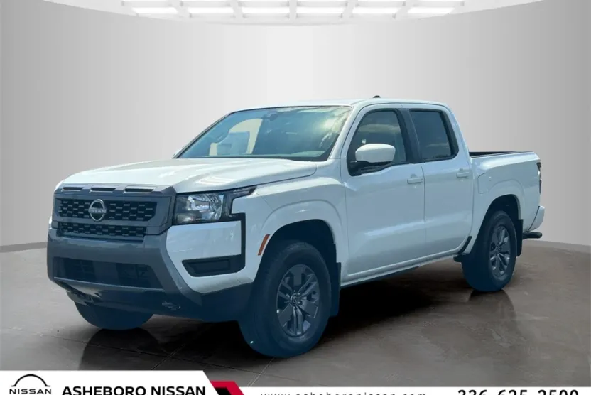 2025 Nissan Frontier Crew Cab SV photo 1
