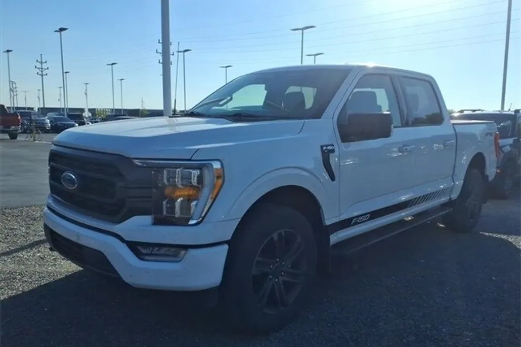 2022 Ford F-150 XLT photo 1