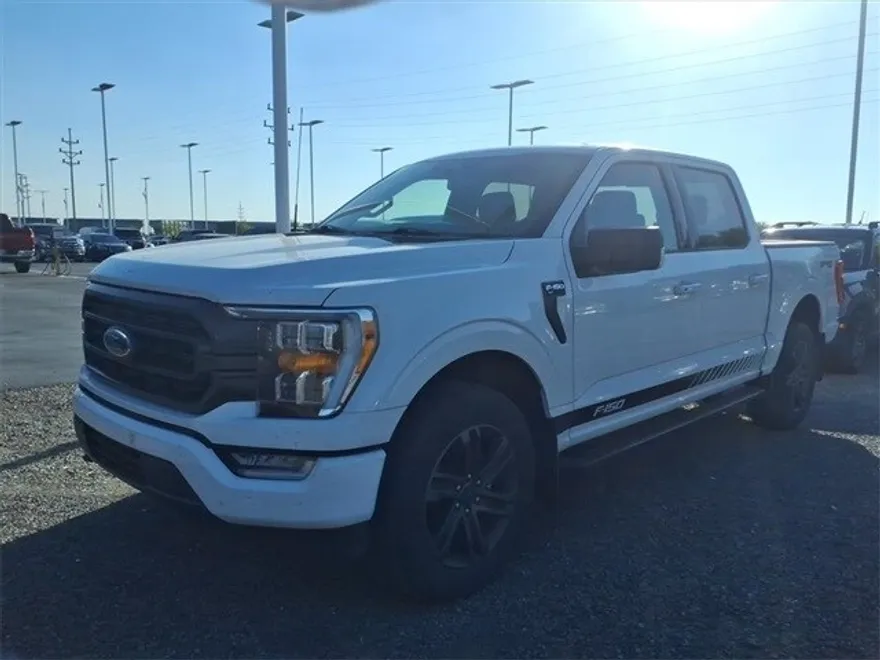 2022 Ford F-150 XLT photo 1