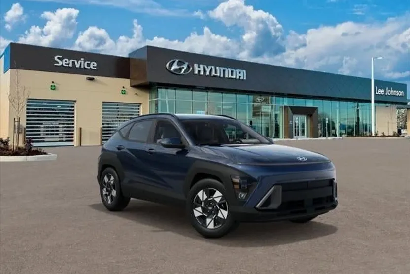 2025 Hyundai Kona SEL photo 1
