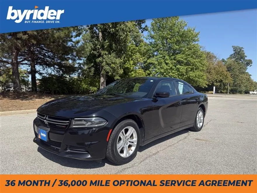 2015 Dodge Charger SE photo 1