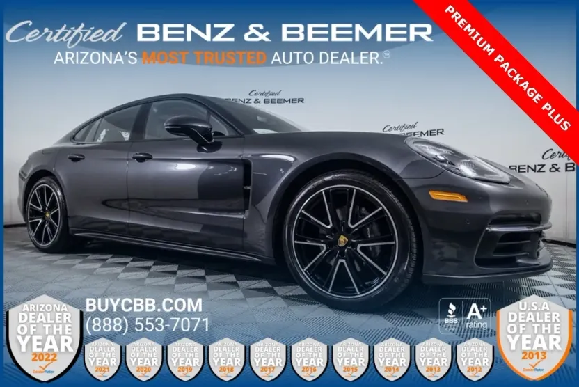 2018 Porsche Panamera 4 photo 1