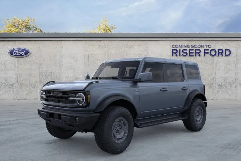 2025 Ford Bronco Outer Banks photo 1