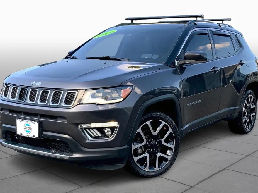 2018 Jeep Compass Limited photo 1