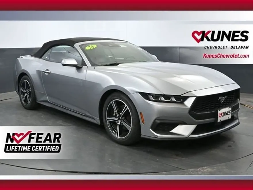 2024 Ford Mustang EcoBoost Premium photo 1