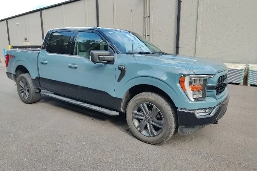 2023 Ford F-150 XLT photo 1