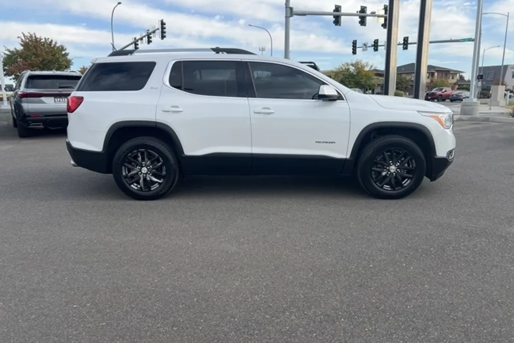 2019 Gmc Acadia SLT photo 1