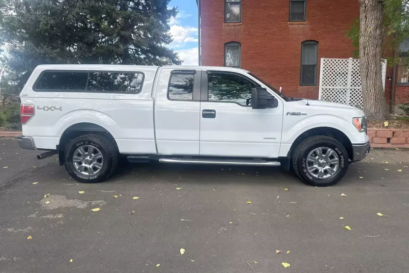 2012 Ford F-150 XLT photo 1