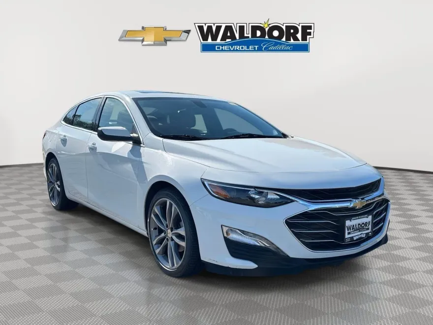 2022 Chevrolet Malibu 1LT photo 1
