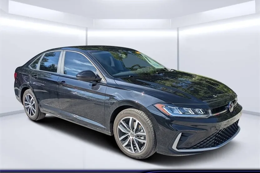 2025 Volkswagen Jetta 1.5T SE photo 1