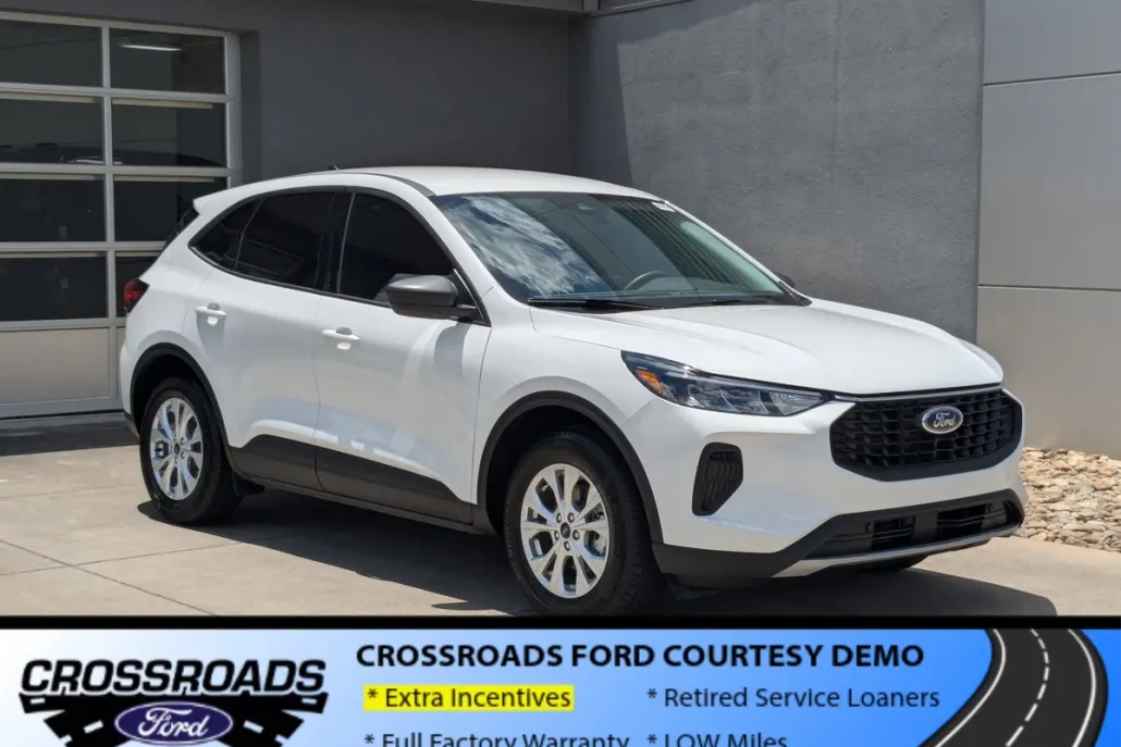 2025 Ford Escape Active photo 1