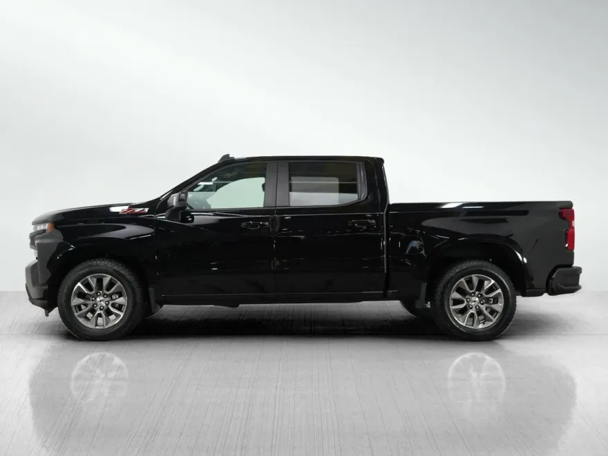 2022 Chevrolet Silverado 1500 RST photo 1