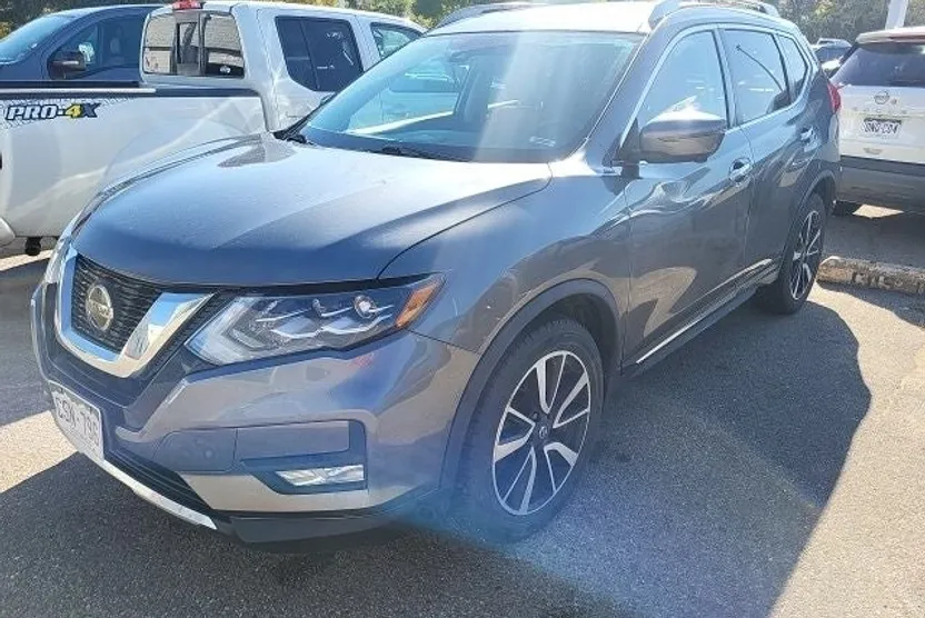 2018 Nissan Rogue SL photo 1