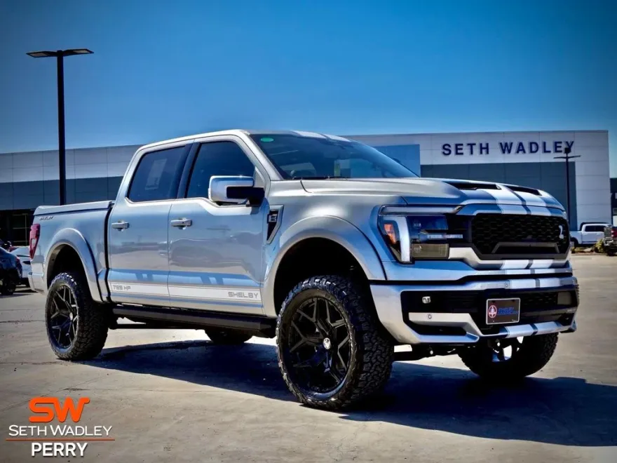 2025 Ford F-150 Lariat photo 1